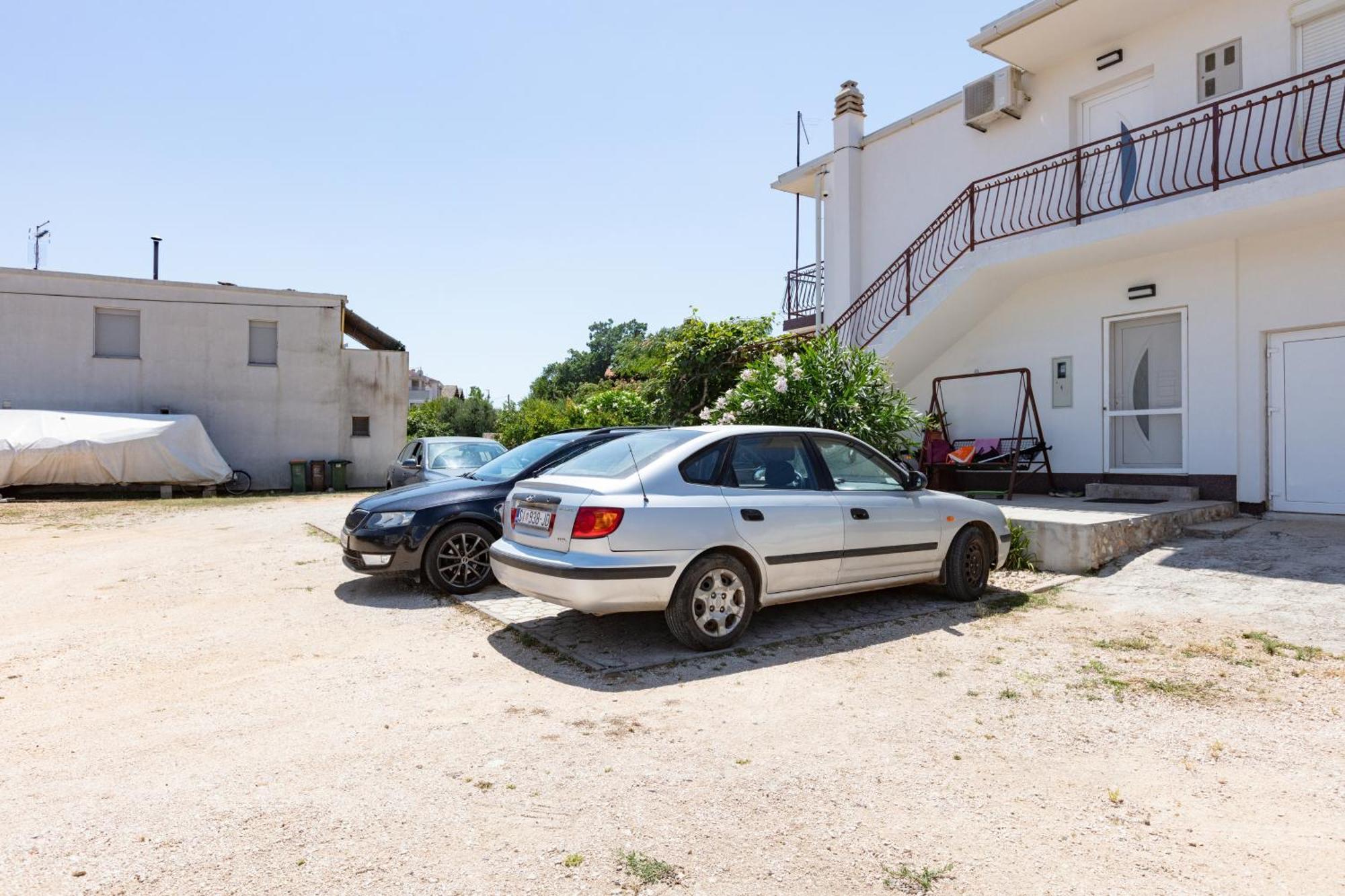 With A Parking Space Pirovac, Sibenik - 13263